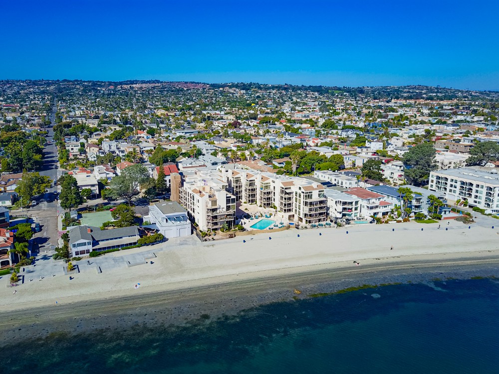 Virtual tour photo 13 of 31 for 1145 Pacific Beach Dr
