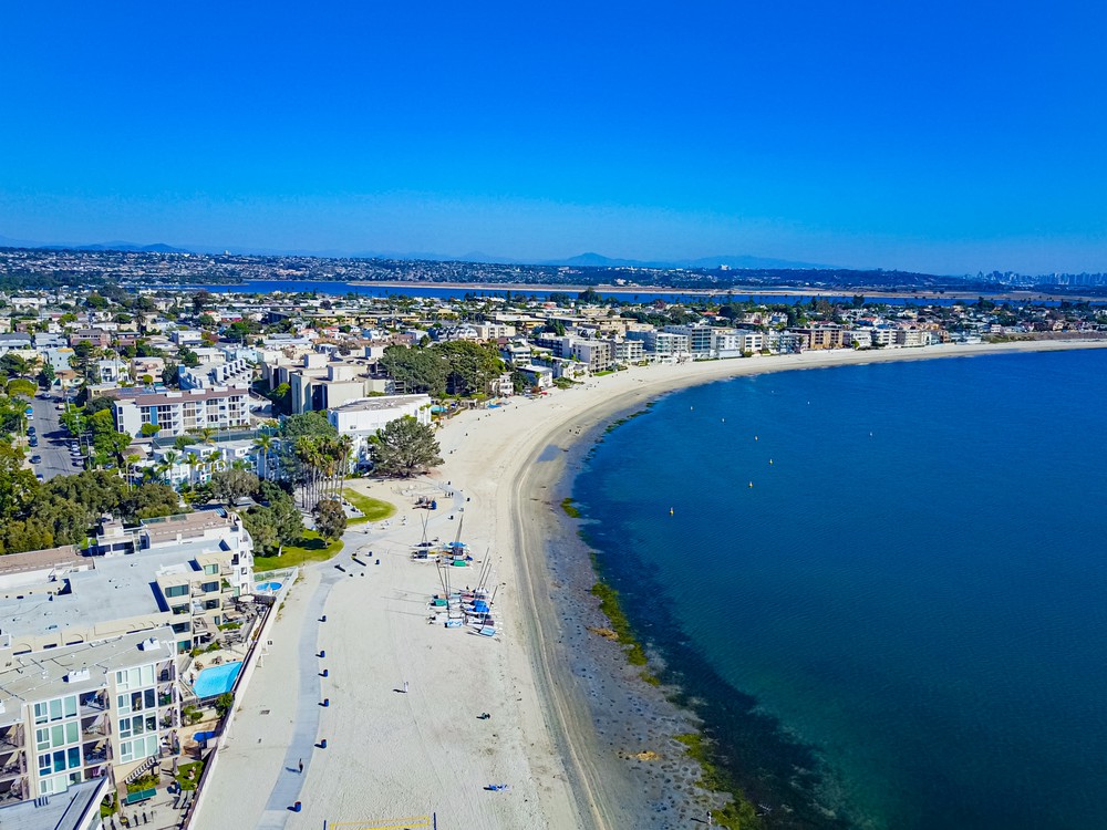Virtual tour photo 27 of 31 for 1145 Pacific Beach Dr