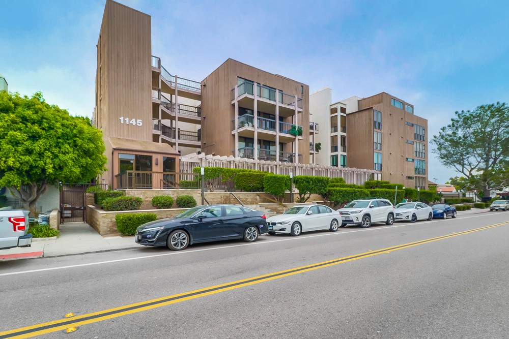 Virtual tour photo 1 of 76 for 1145 Pacific Beach Dr