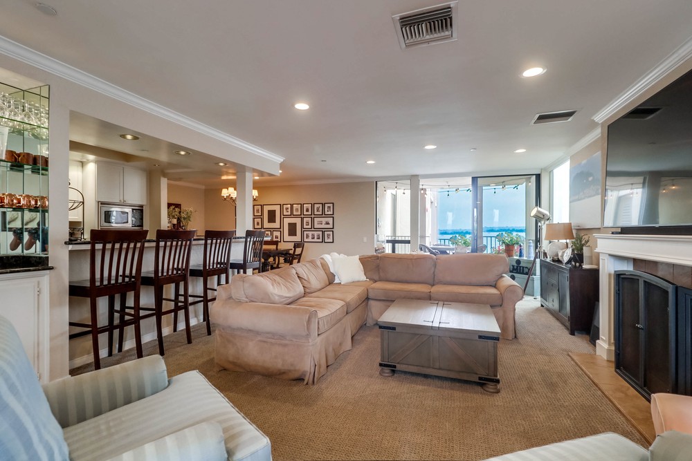 Virtual tour photo 16 of 76 for 1145 Pacific Beach Dr
