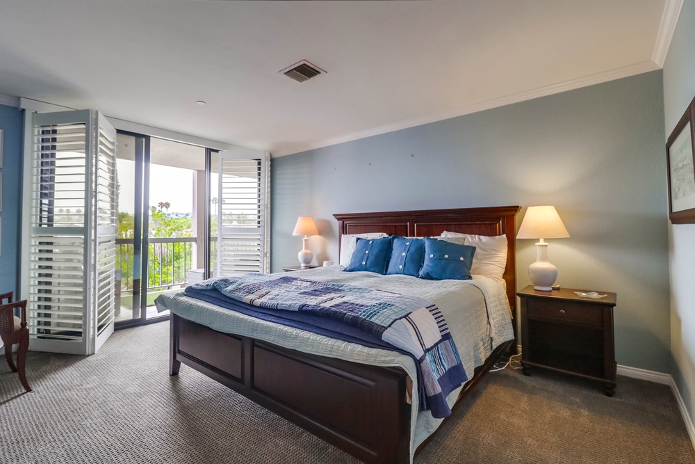 Virtual tour photo 28 of 76 for 1145 Pacific Beach Dr