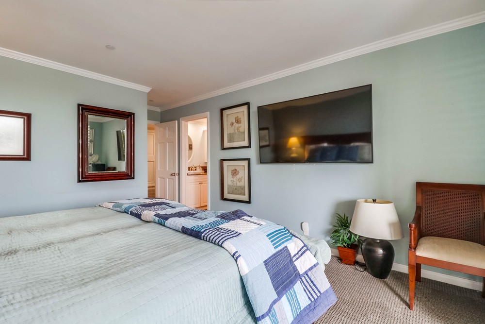 Virtual tour photo 30 of 76 for 1145 Pacific Beach Dr