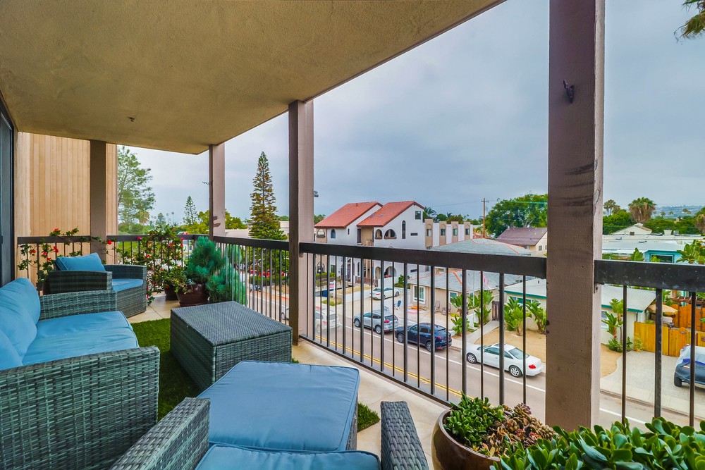 Virtual tour photo 39 of 76 for 1145 Pacific Beach Dr