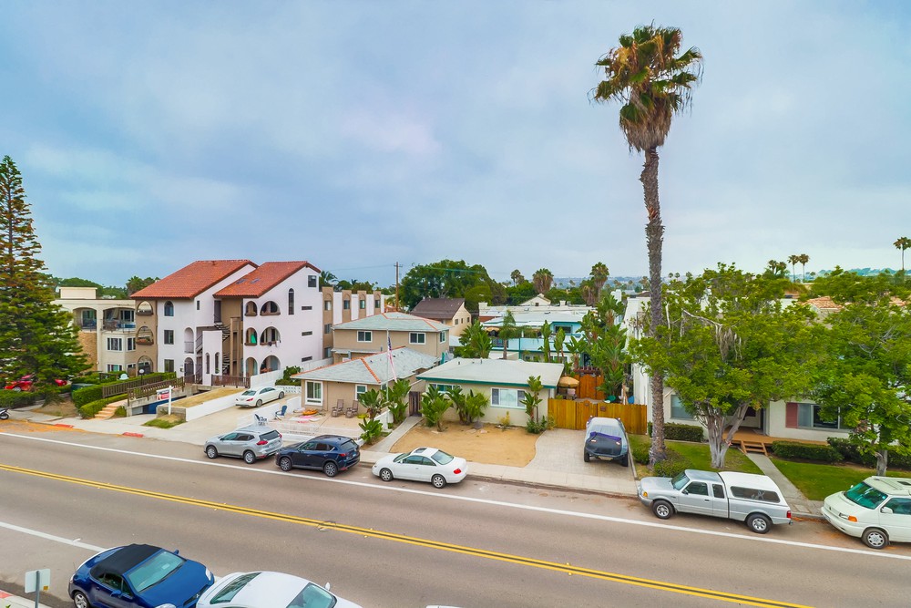 Virtual tour photo 41 of 76 for 1145 Pacific Beach Dr