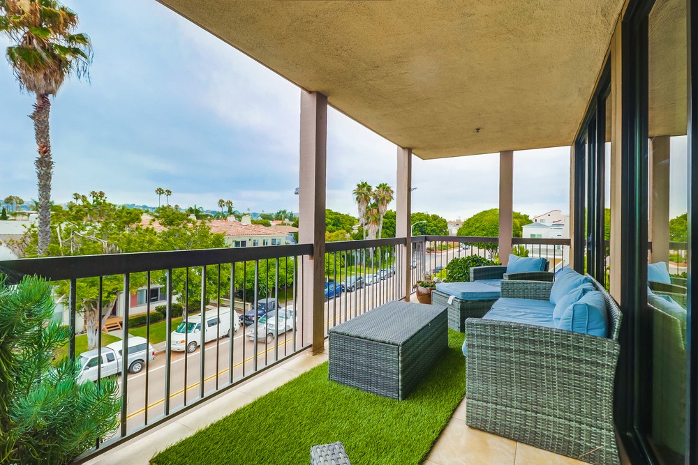 Virtual tour photo 43 of 76 for 1145 Pacific Beach Dr