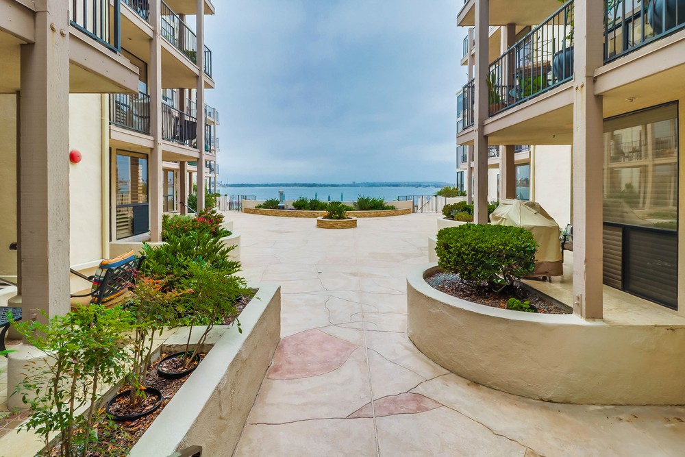 Virtual tour photo 69 of 76 for 1145 Pacific Beach Dr