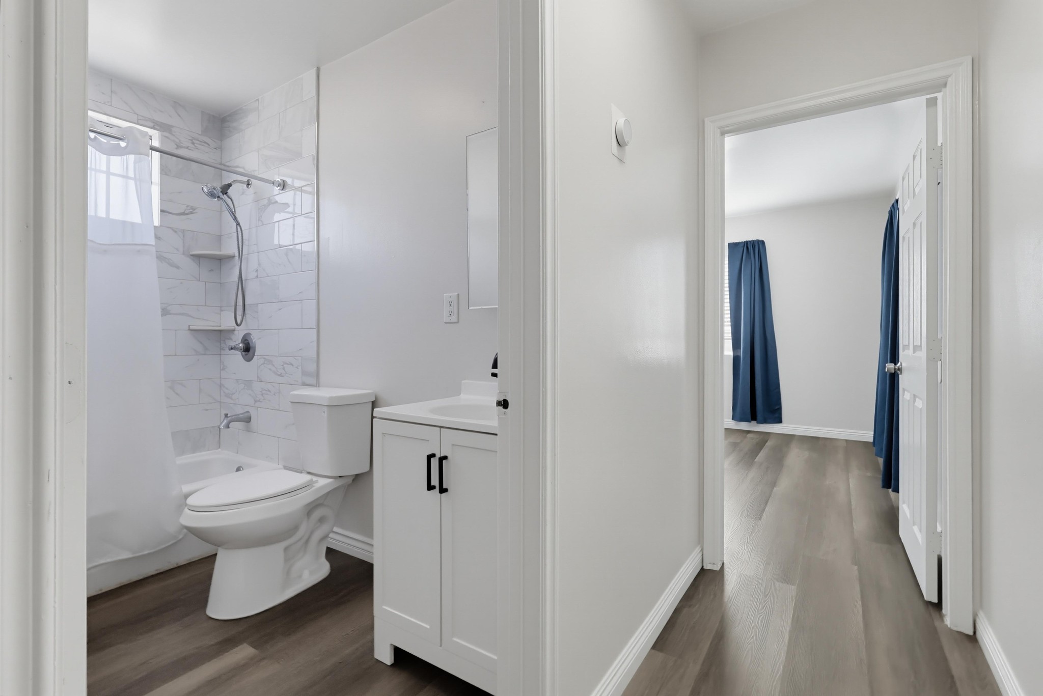 Virtual tour photo 42 of 79 for 11456 Mclaren St