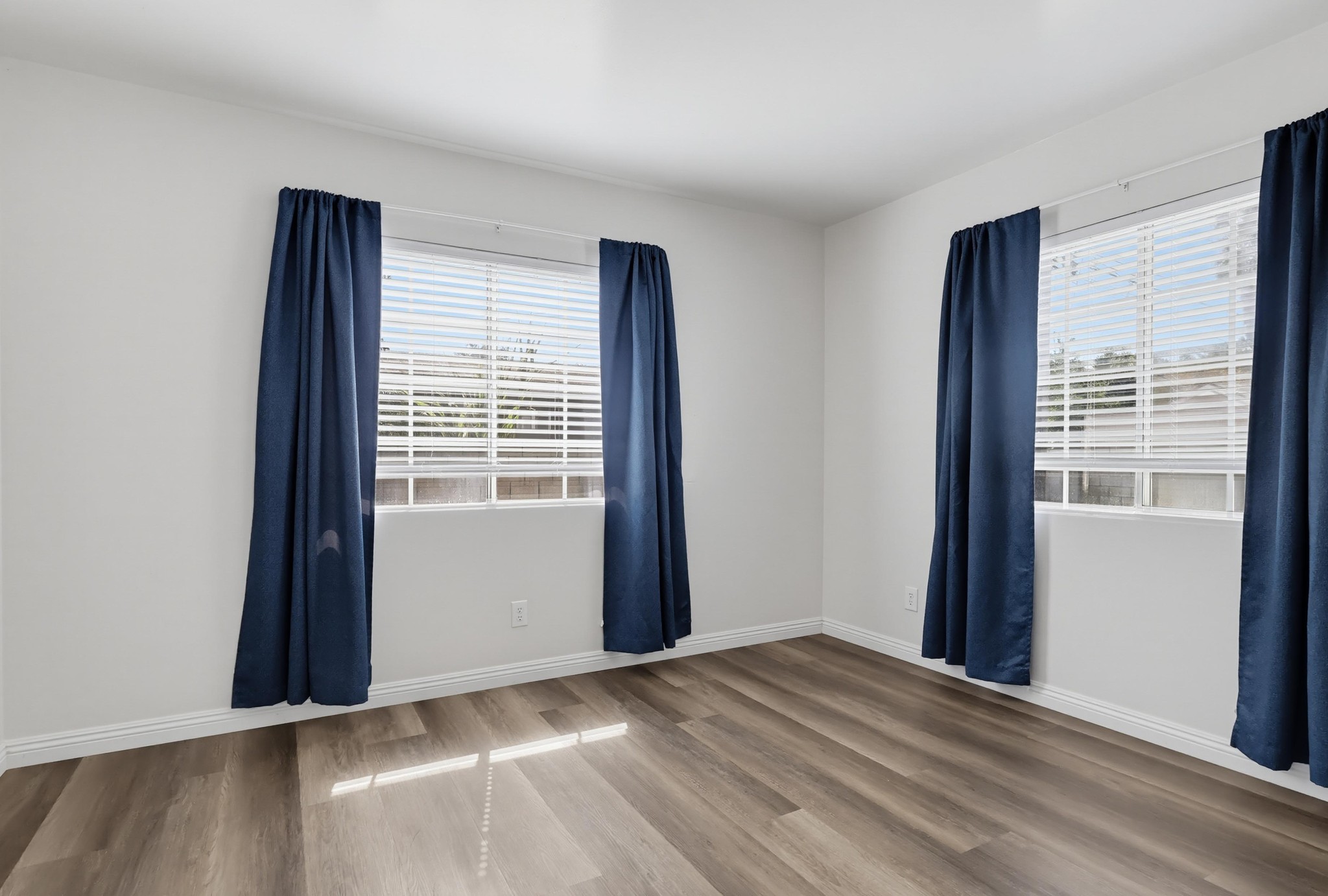Virtual tour photo 45 of 79 for 11456 Mclaren St
