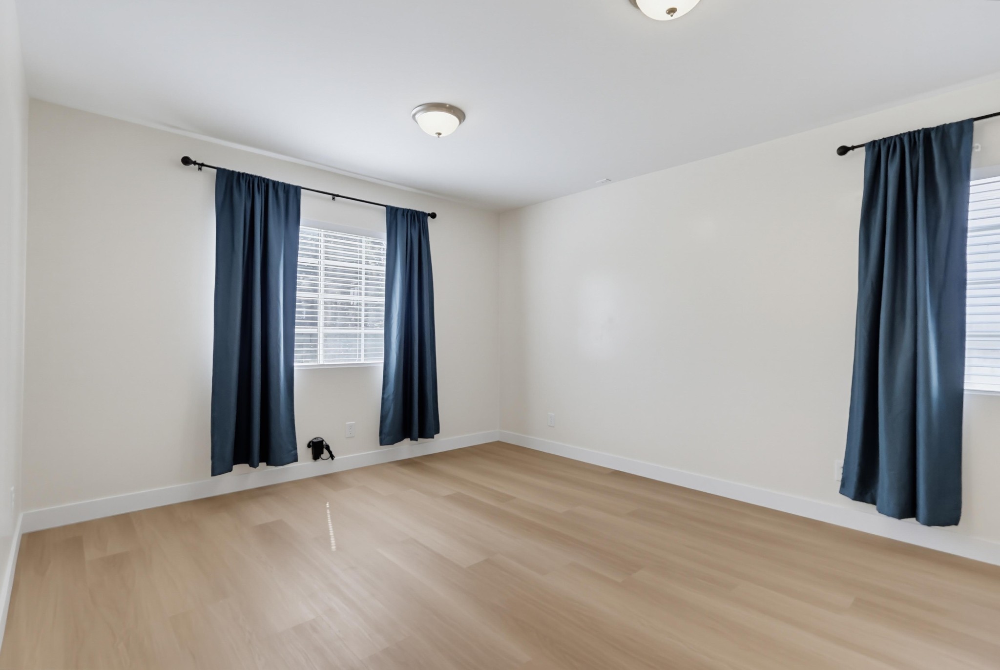 Virtual tour photo 52 of 79 for 11456 Mclaren St
