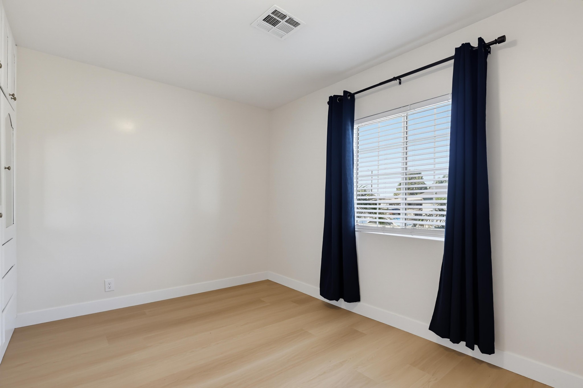 Virtual tour photo 63 of 79 for 11456 Mclaren St