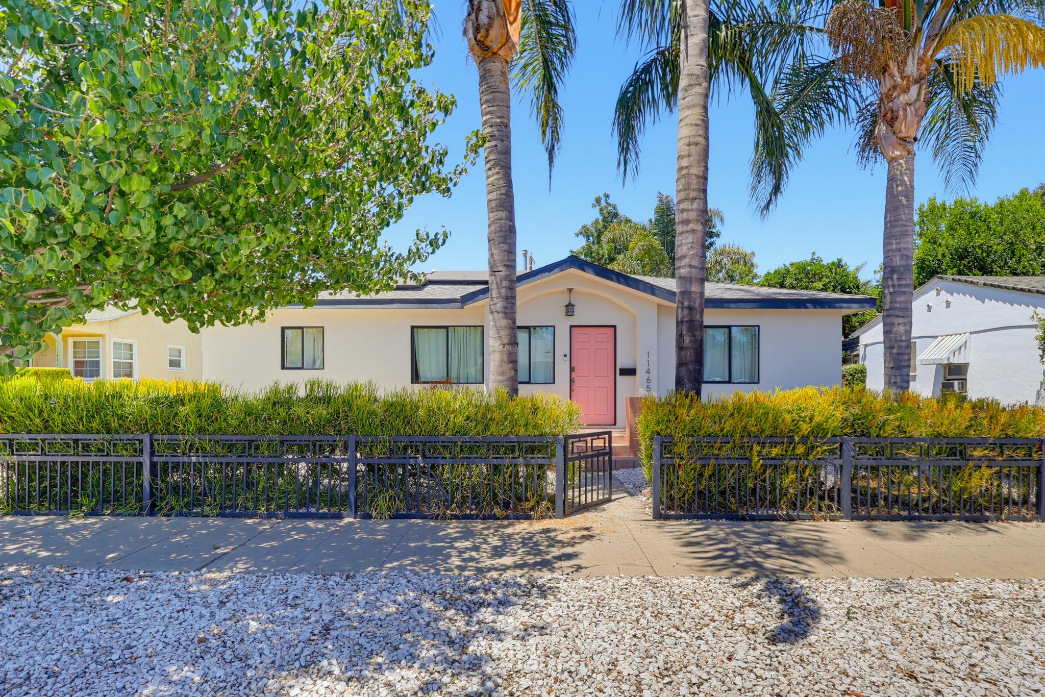 Virtual tour photo 1 of 44 for 11465 Cumpston St