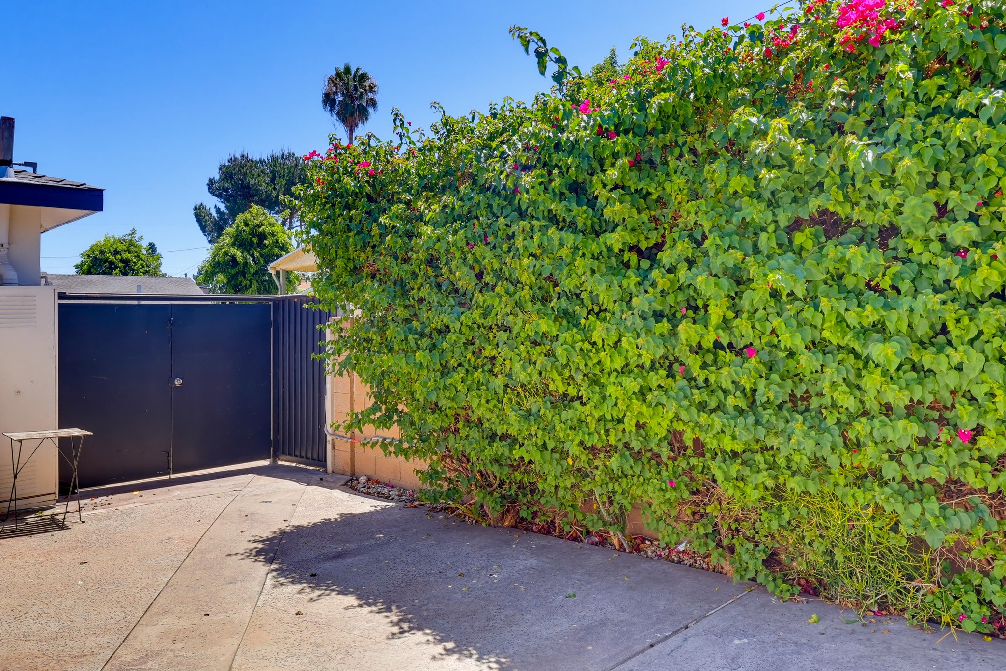 Virtual tour photo 42 of 44 for 11465 Cumpston St
