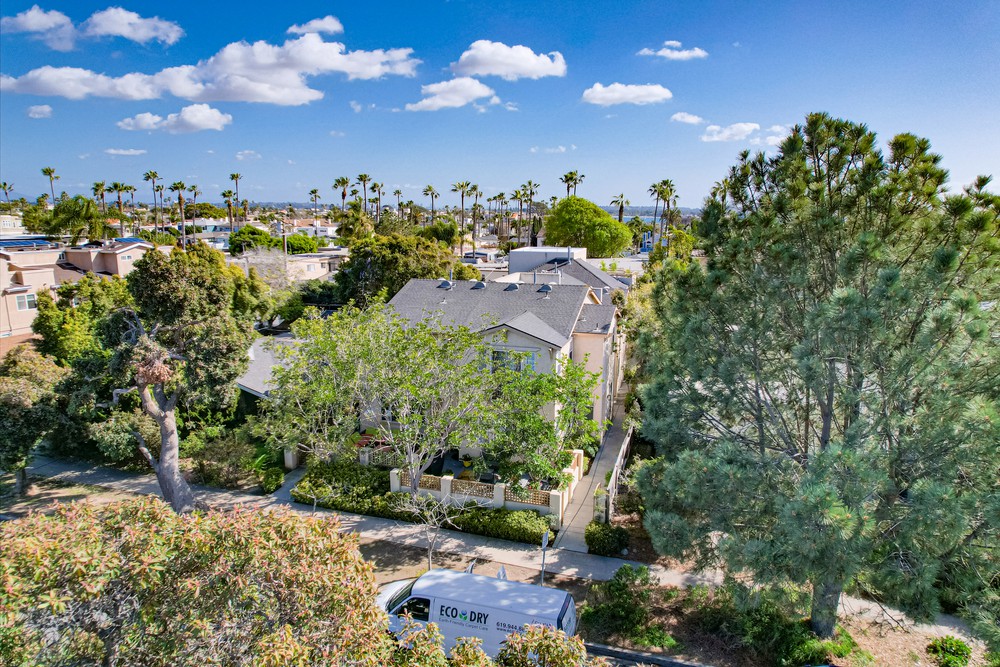 Virtual tour photo 4 of 34 for 1147 Hornblend St