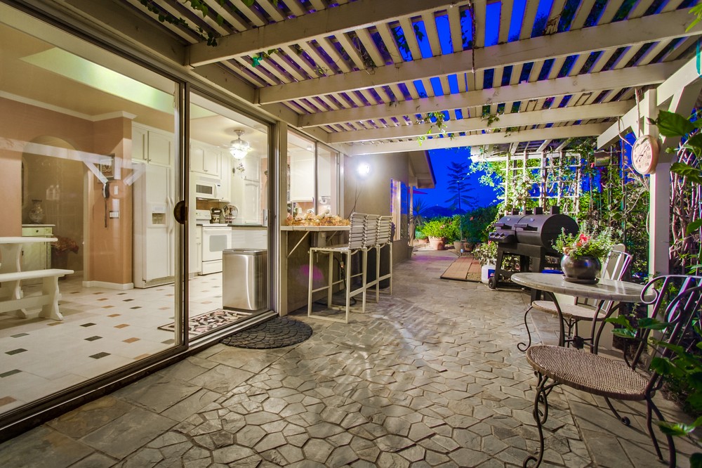 Virtual tour photo 6 of 67 for 11484 Escoba Pl
