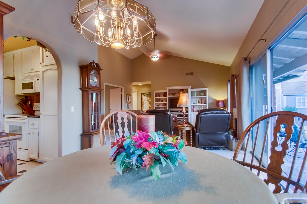 Virtual tour photo 17 of 67 for 11484 Escoba Pl