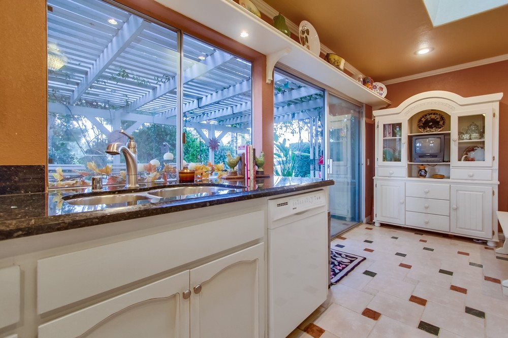 Virtual tour photo 19 of 67 for 11484 Escoba Pl