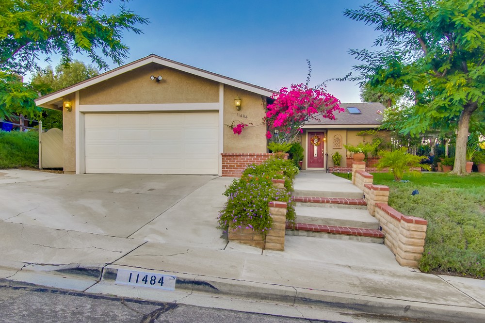 Virtual tour photo 39 of 67 for 11484 Escoba Pl