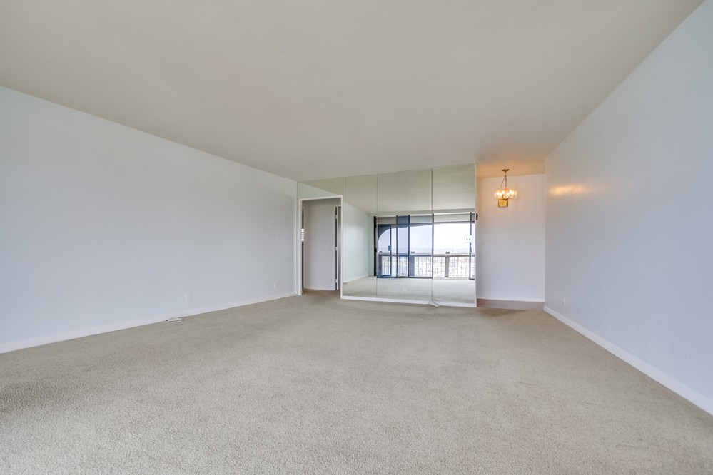 Virtual tour photo 7 of 32 for 1150 Anchorage Lane #612