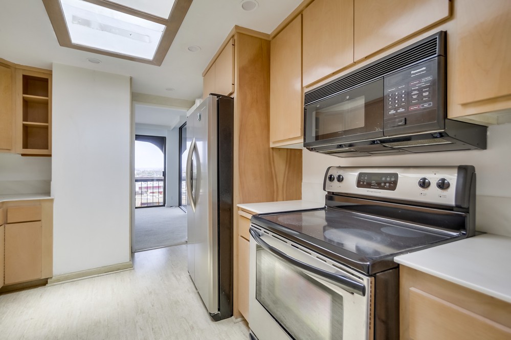 Virtual tour photo 14 of 32 for 1150 Anchorage Lane #612
