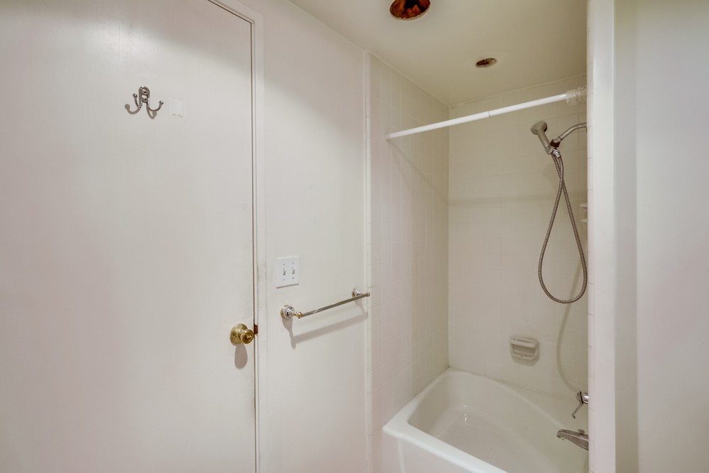 Virtual tour photo 32 of 32 for 1150 Anchorage Lane #612