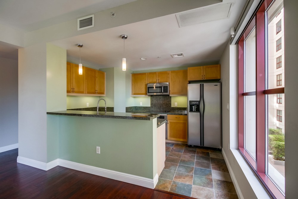 Virtual tour photo 15 of 28 for 1150 J St #317