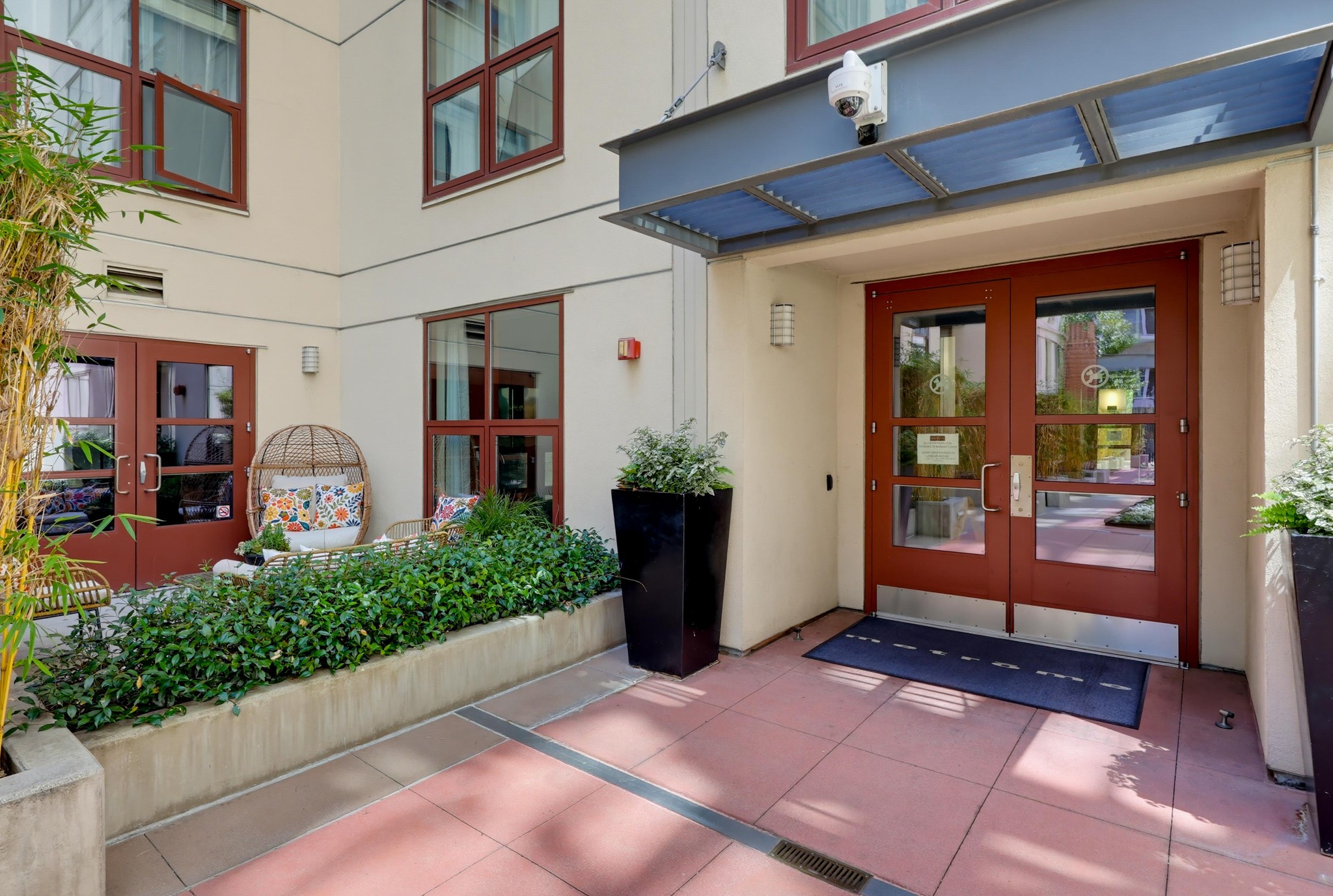 Virtual tour photo 3 of 35 for 1150 J St Unit 513