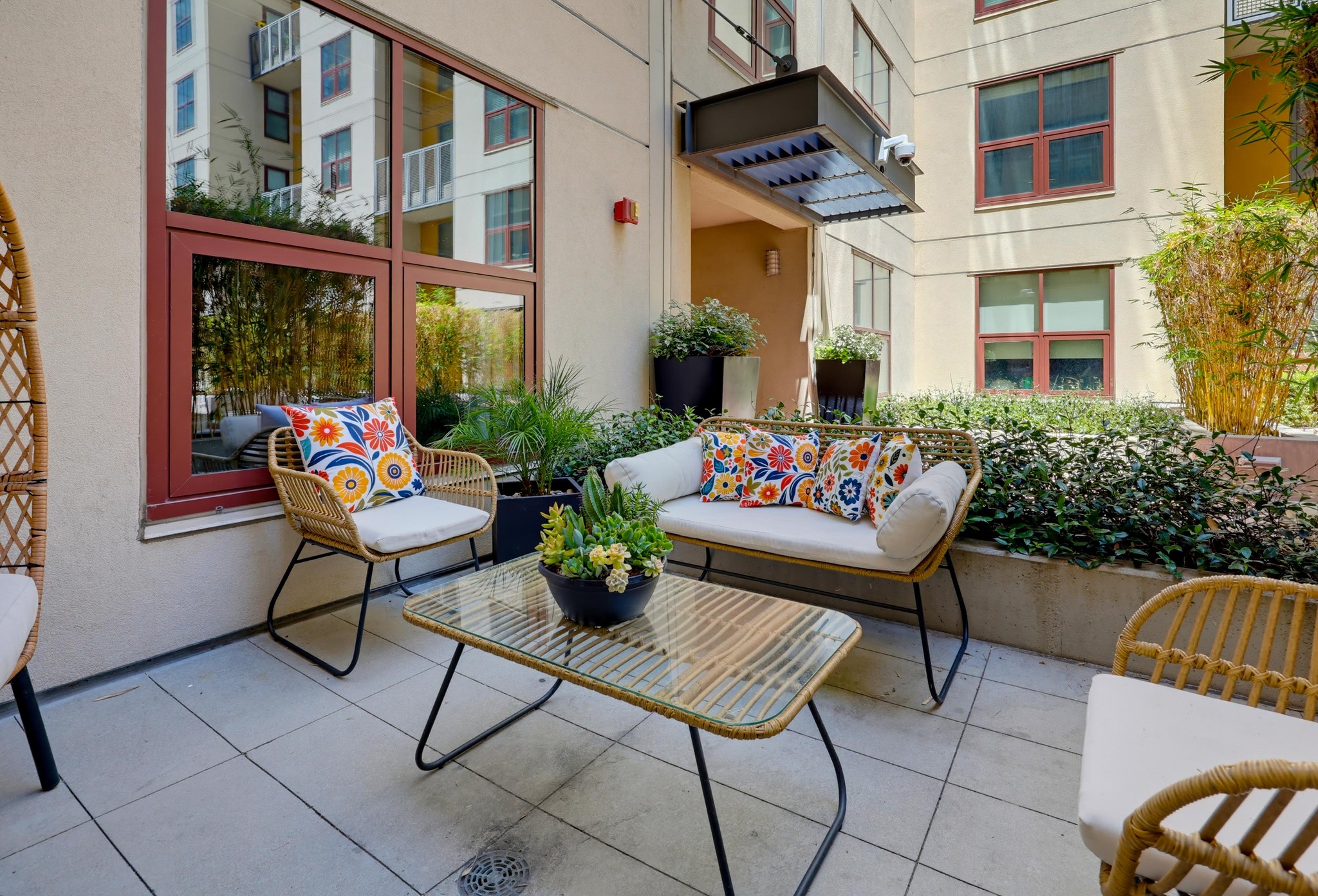 Virtual tour photo 6 of 35 for 1150 J St Unit 513