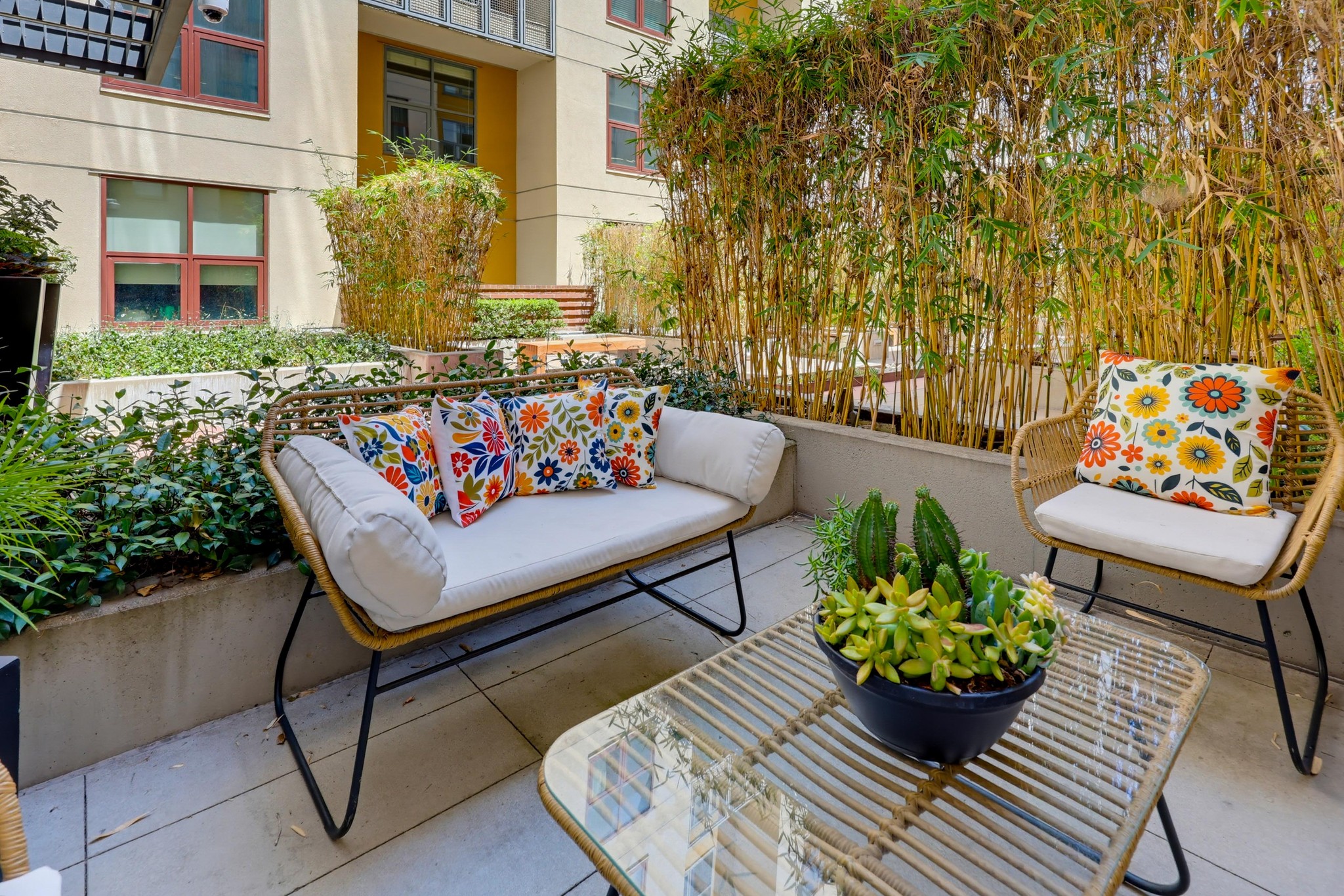 Virtual tour photo 7 of 35 for 1150 J St Unit 513