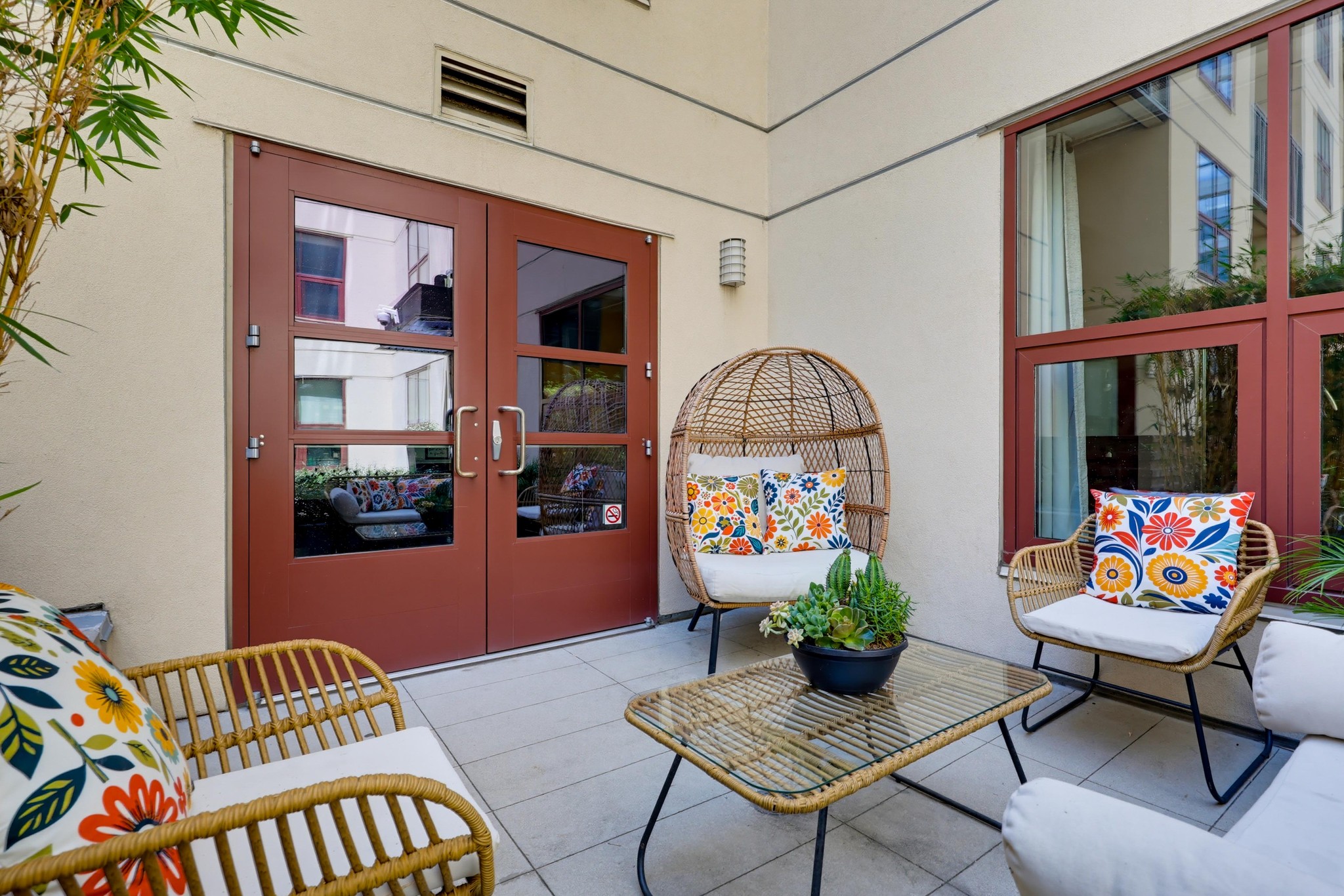 Virtual tour photo 8 of 35 for 1150 J St Unit 513