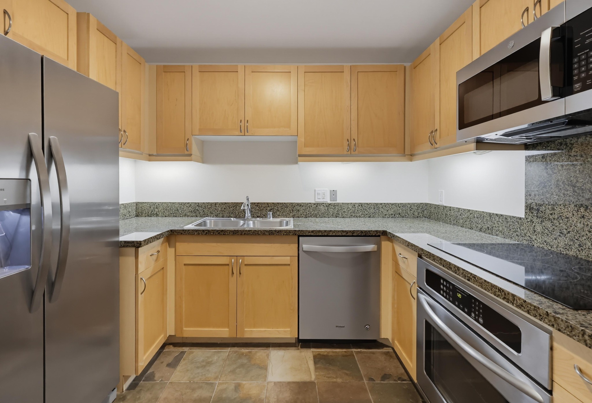 Virtual tour photo 21 of 35 for 1150 J St Unit 513