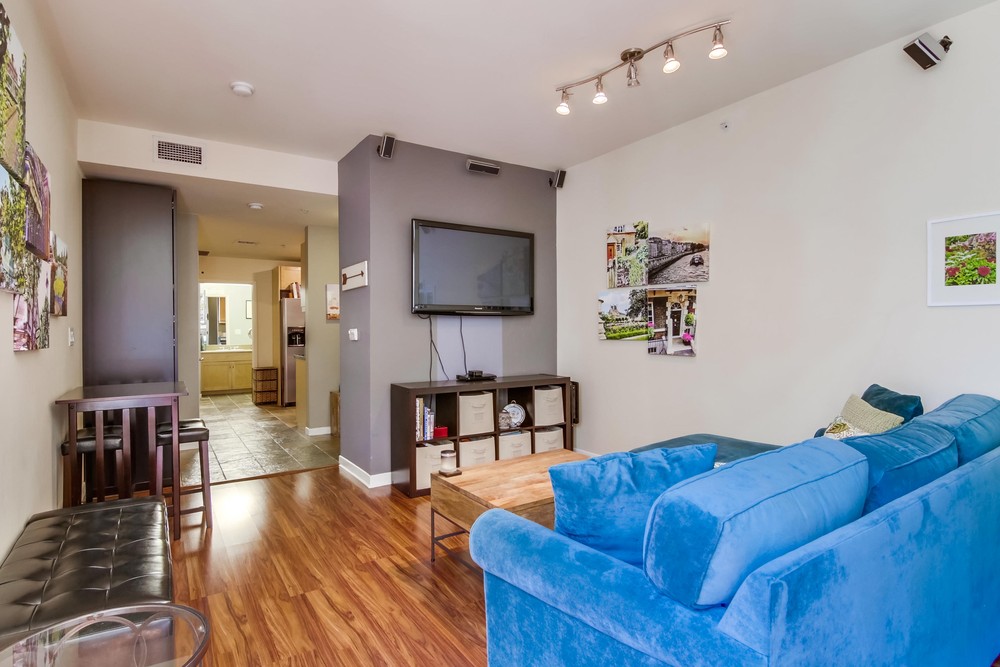 Virtual tour photo 9 of 40 for 1150 J St UNIT 513