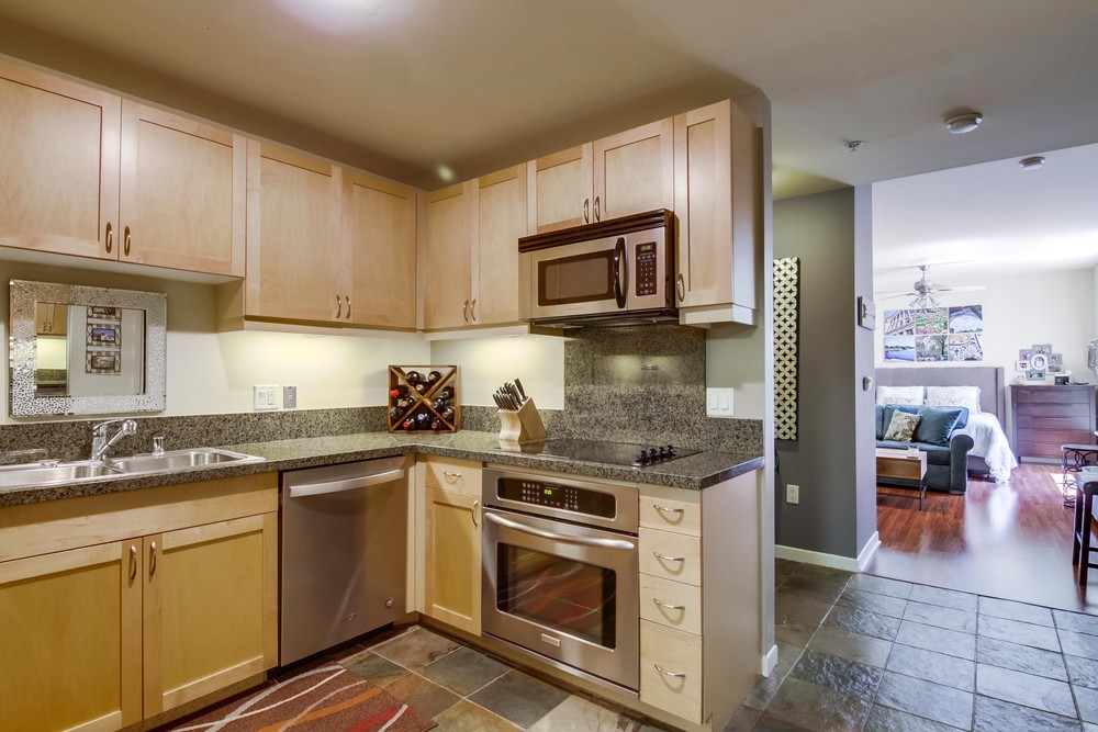 Virtual tour photo 18 of 40 for 1150 J St UNIT 513