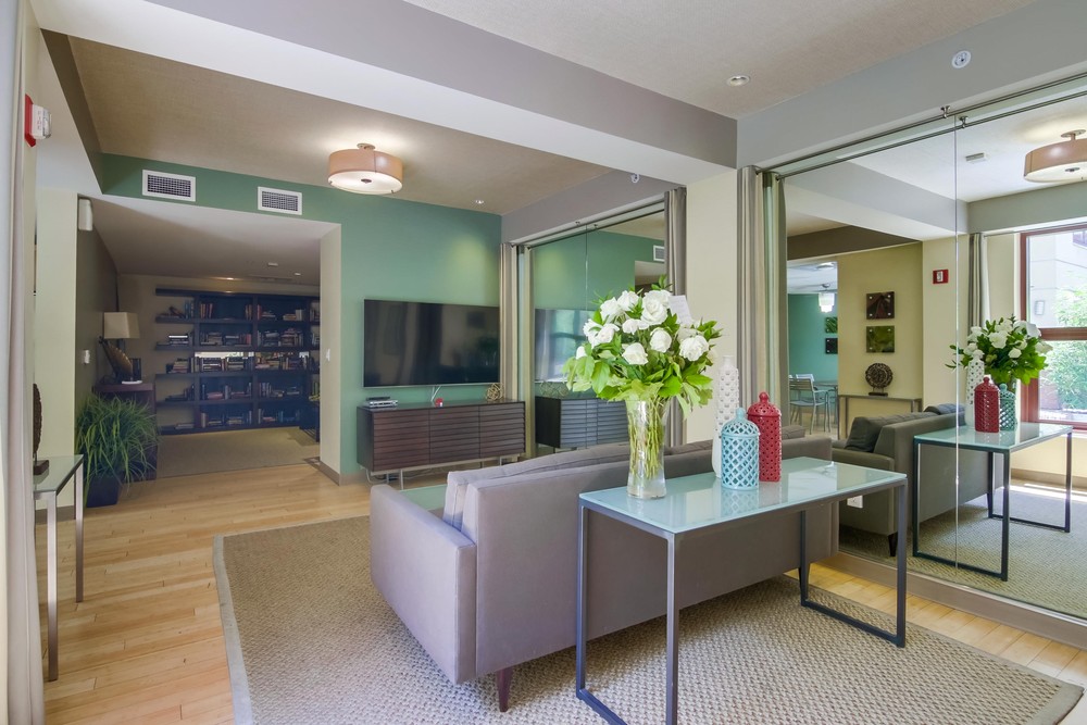 Virtual tour photo 32 of 40 for 1150 J St UNIT 513