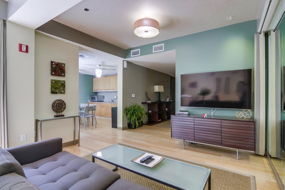 Virtual tour photo 33 of 40 for 1150 J St UNIT 513