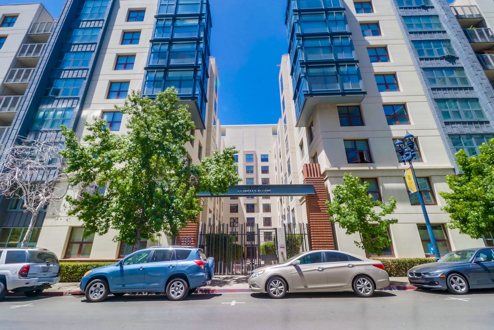 Virtual tour photo 3 of 23 for 1150 J St UNIT 610