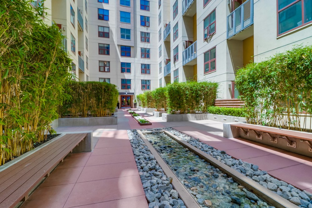 Virtual tour photo 5 of 23 for 1150 J St UNIT 610