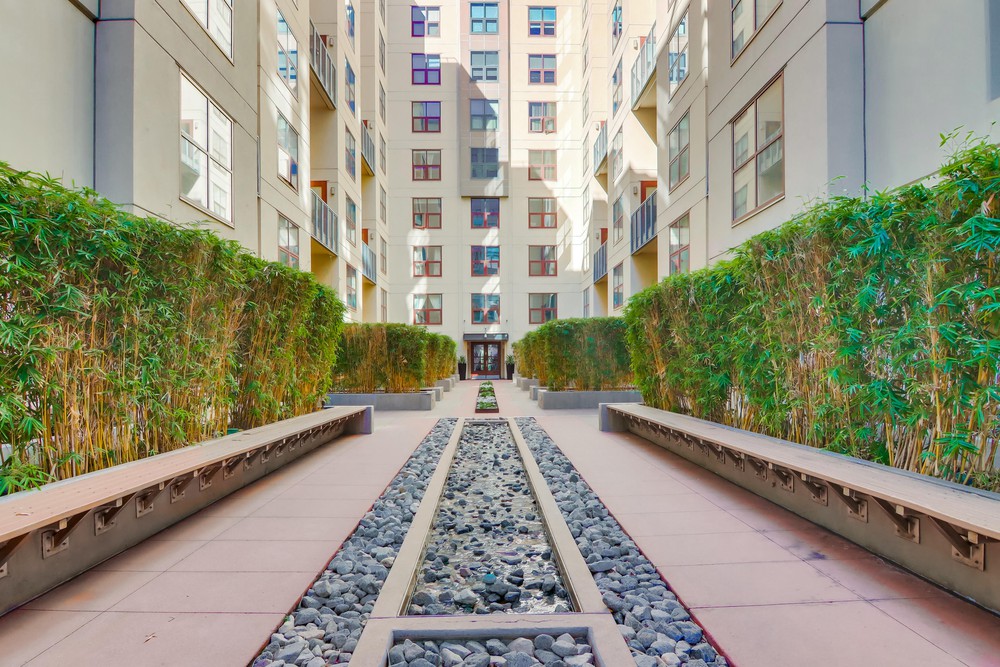 Virtual tour photo 9 of 50 for 1150 J St UNIT 821