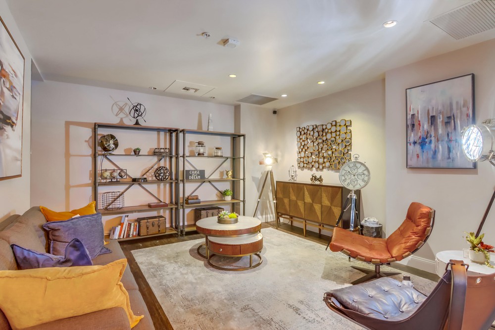 Virtual tour photo 16 of 50 for 1150 J St UNIT 821