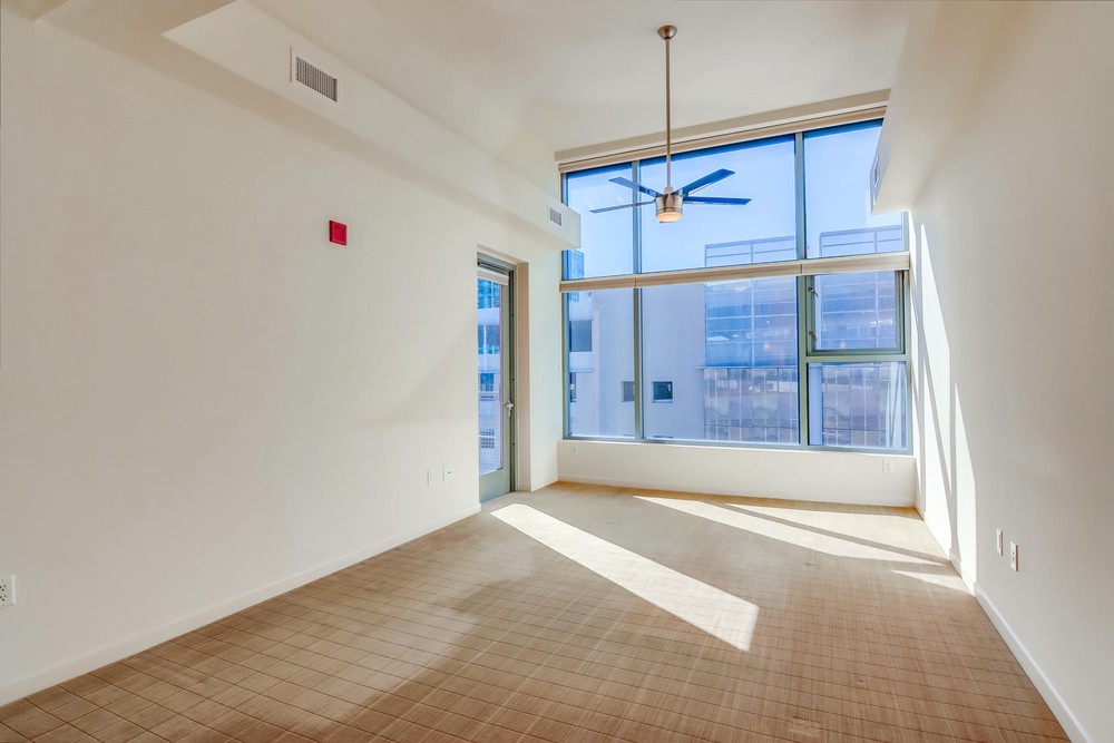 Virtual tour photo 20 of 50 for 1150 J St UNIT 821