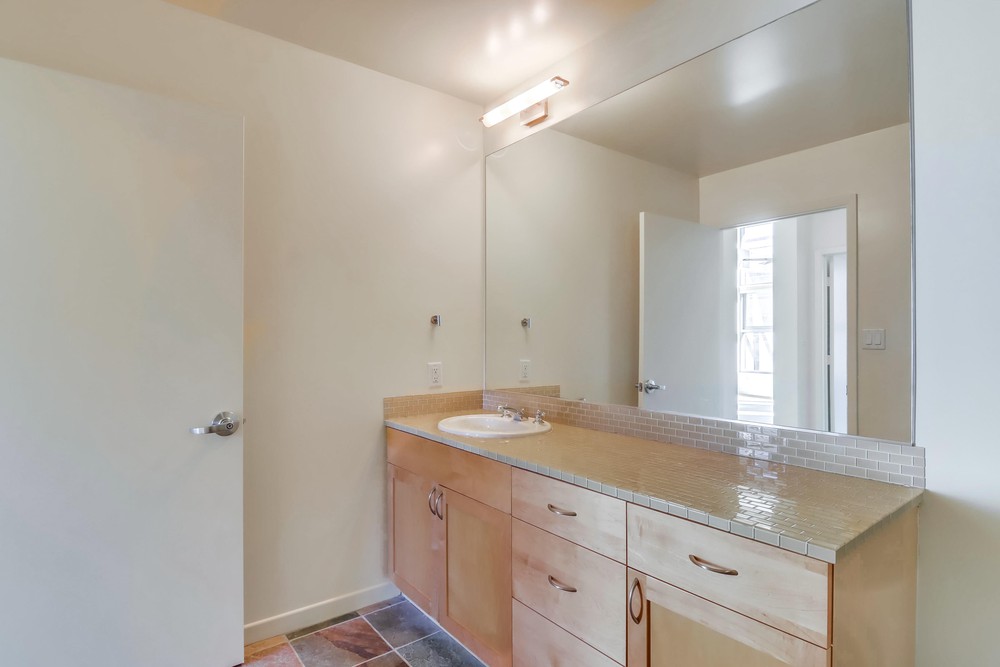 Virtual tour photo 37 of 50 for 1150 J St UNIT 821