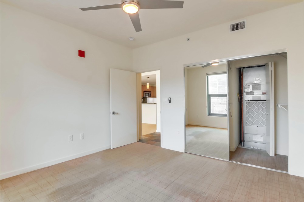 Virtual tour photo 40 of 50 for 1150 J St UNIT 821