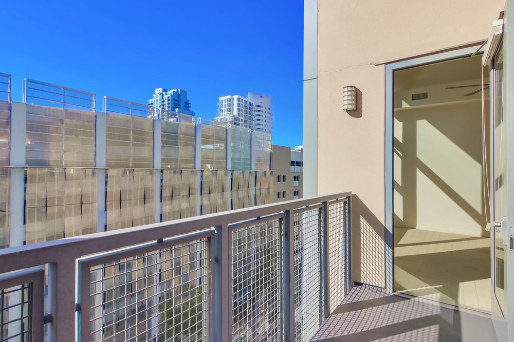 Virtual tour photo 42 of 50 for 1150 J St UNIT 821