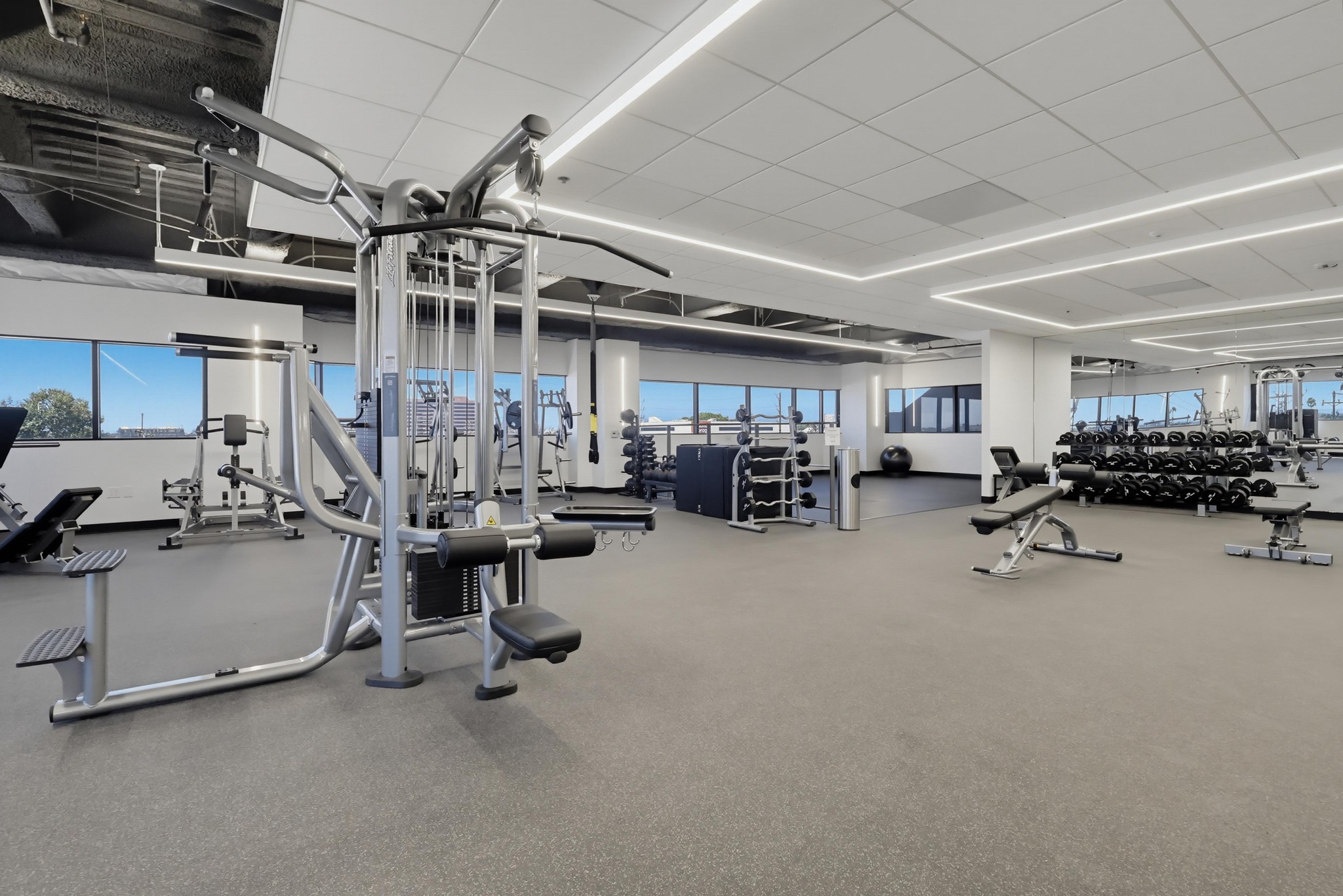 Virtual tour photo 12 of 33 for 11500 W Olympic Blvd