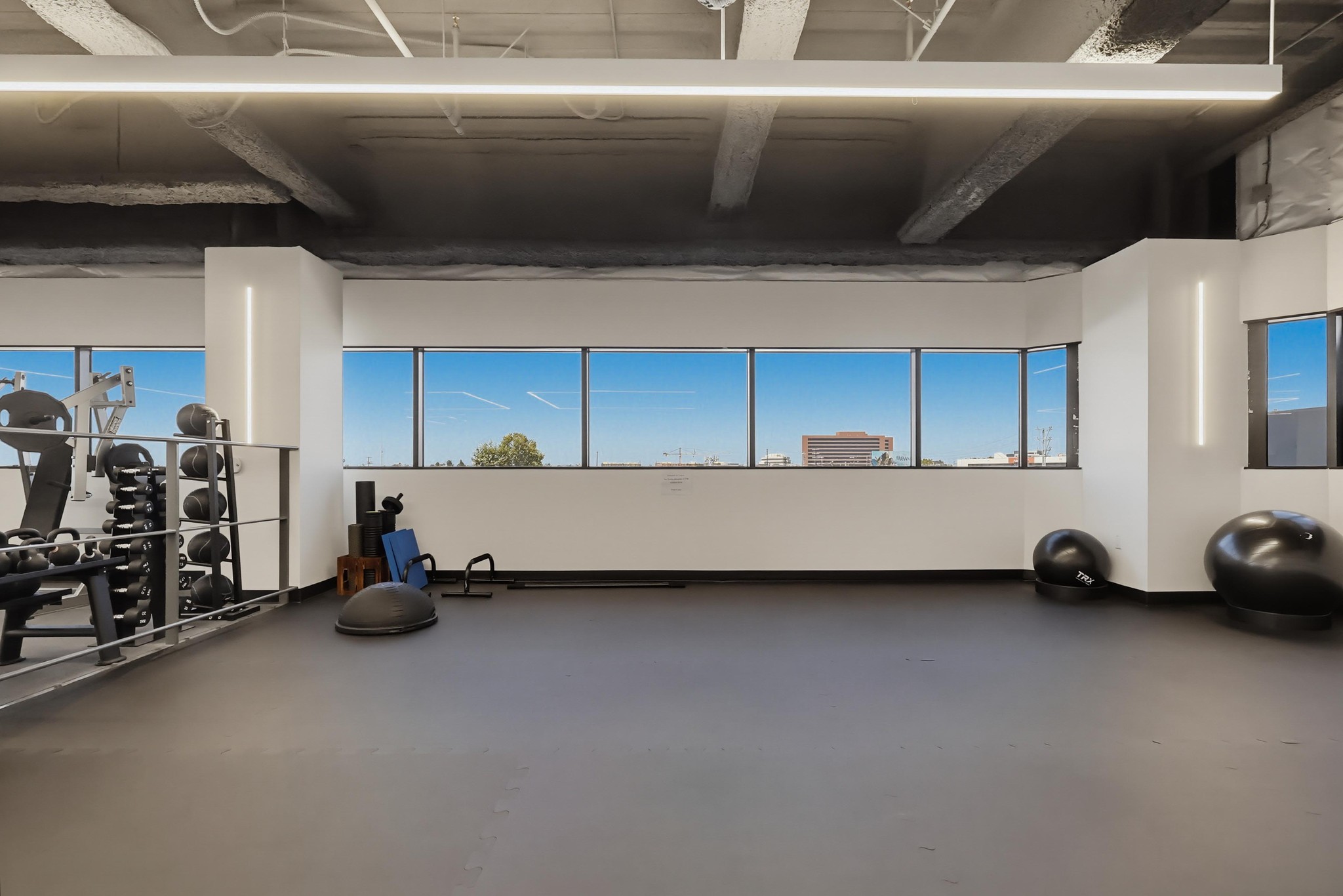 Virtual tour photo 16 of 33 for 11500 W Olympic Blvd