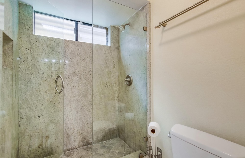 Virtual tour photo 40 of 47 for 11506 Hadar Dr