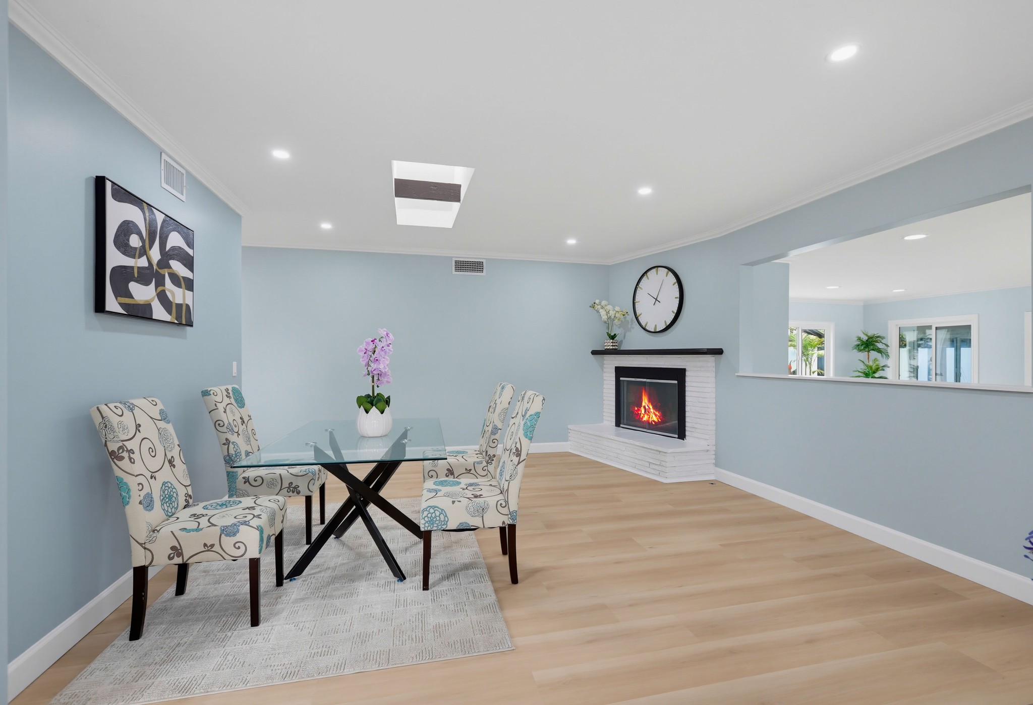 Virtual tour photo 13 of 69 for 11531 Desmond St