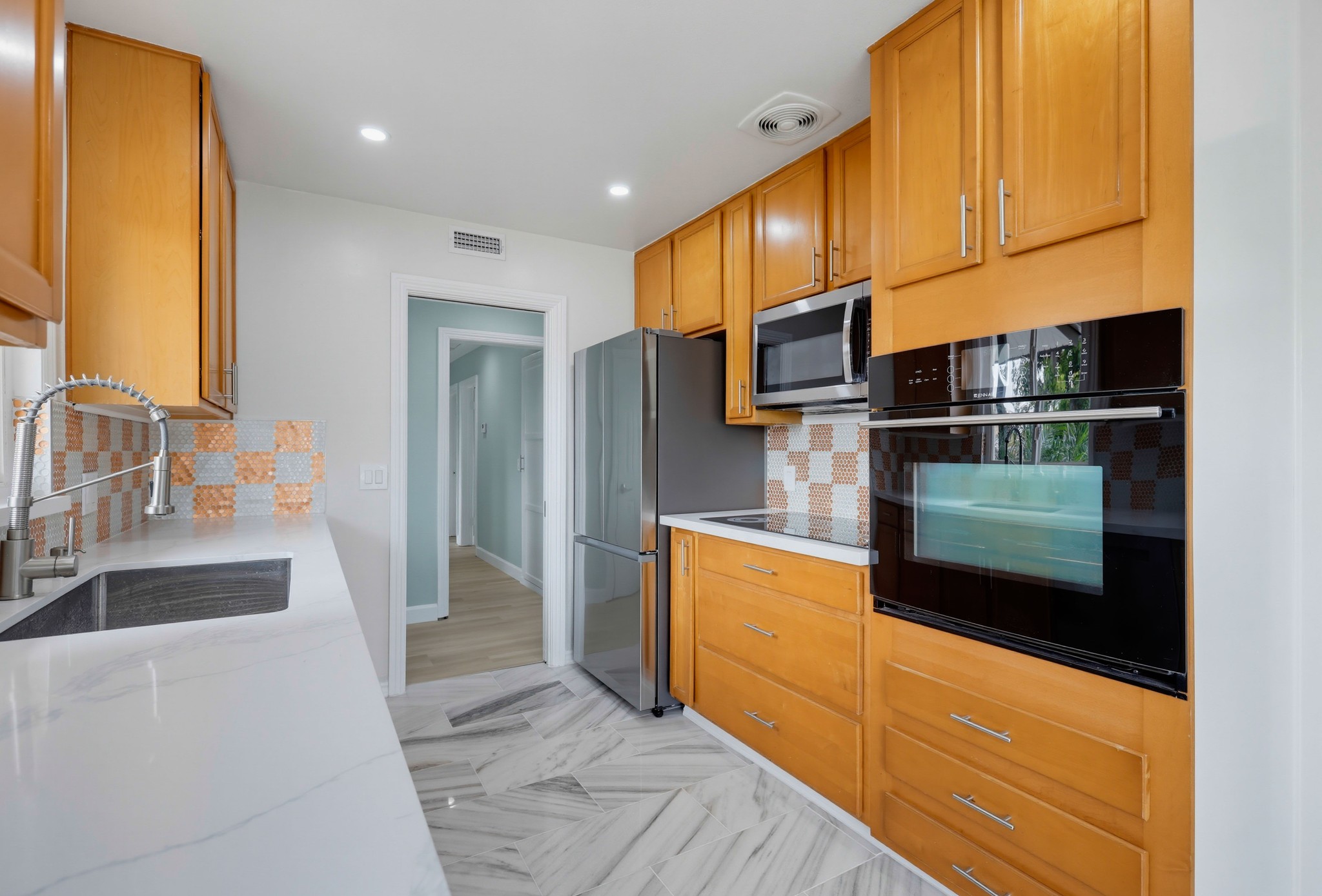 Virtual tour photo 19 of 69 for 11531 Desmond St