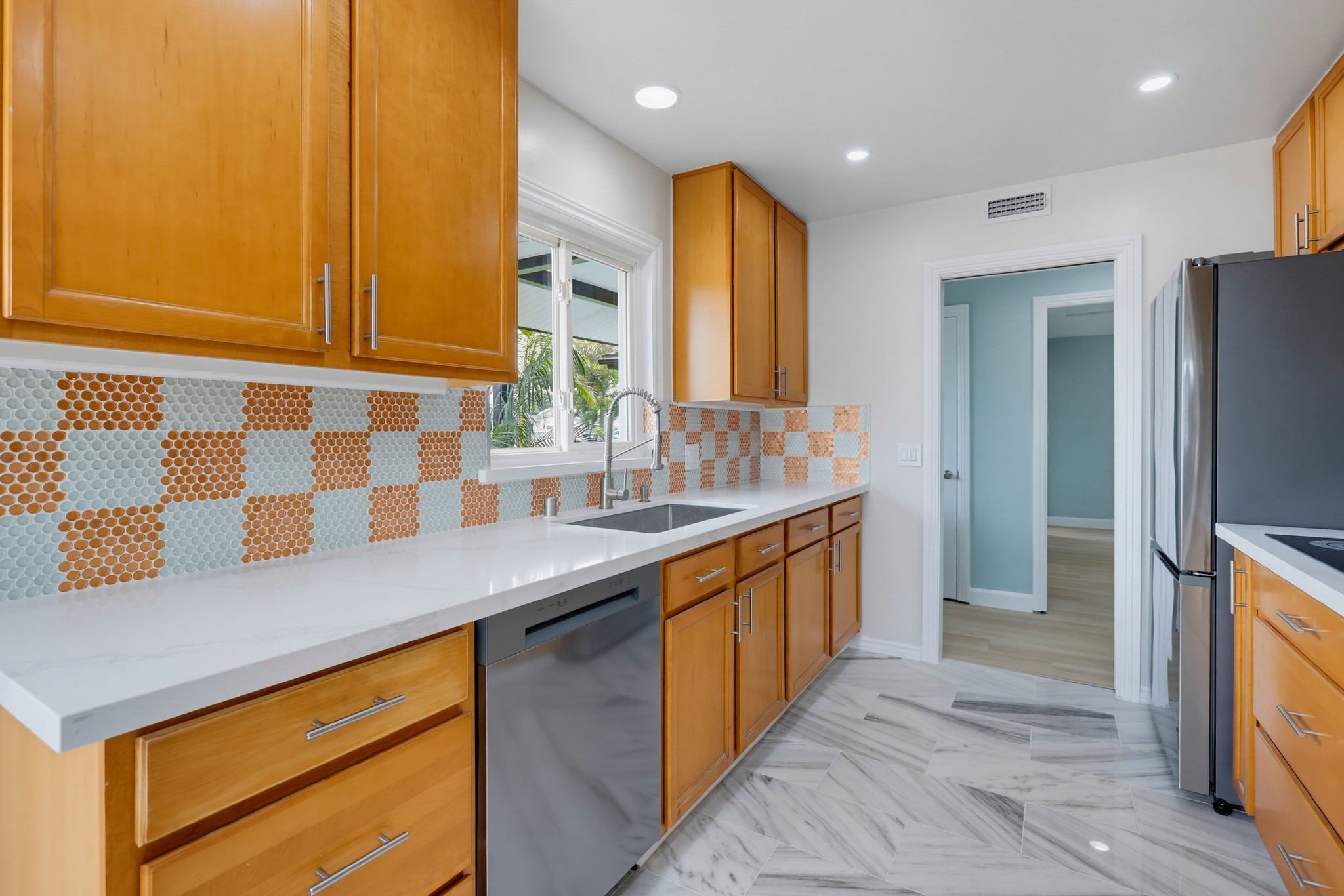 Virtual tour photo 20 of 69 for 11531 Desmond St