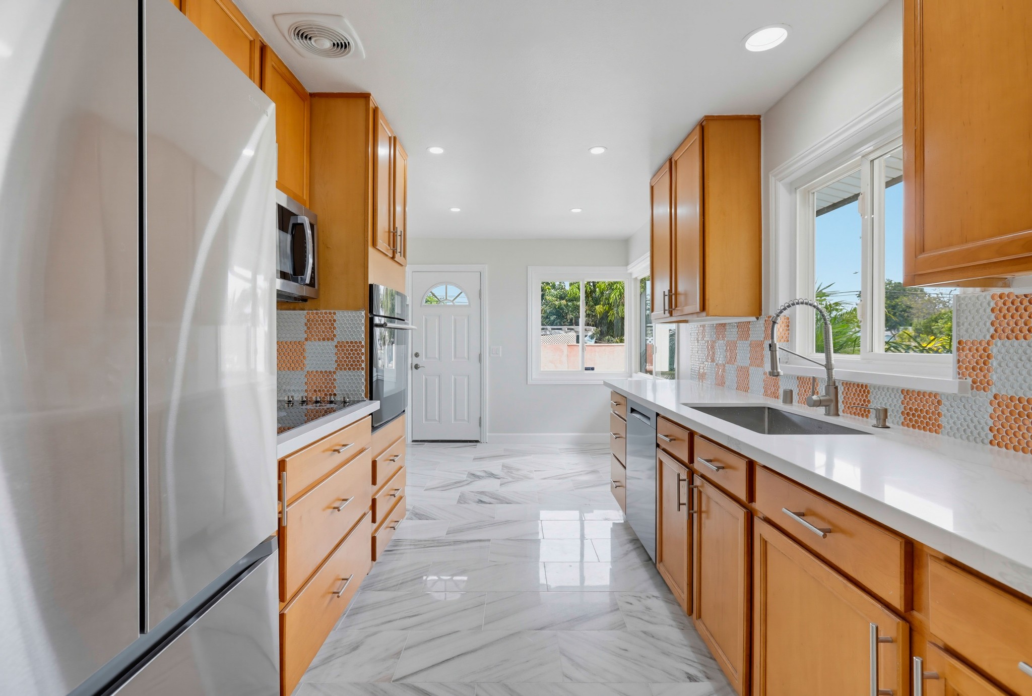 Virtual tour photo 21 of 69 for 11531 Desmond St