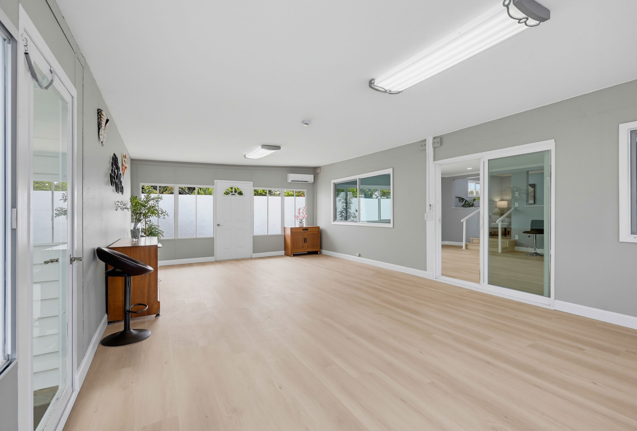 Virtual tour photo 35 of 69 for 11531 Desmond St